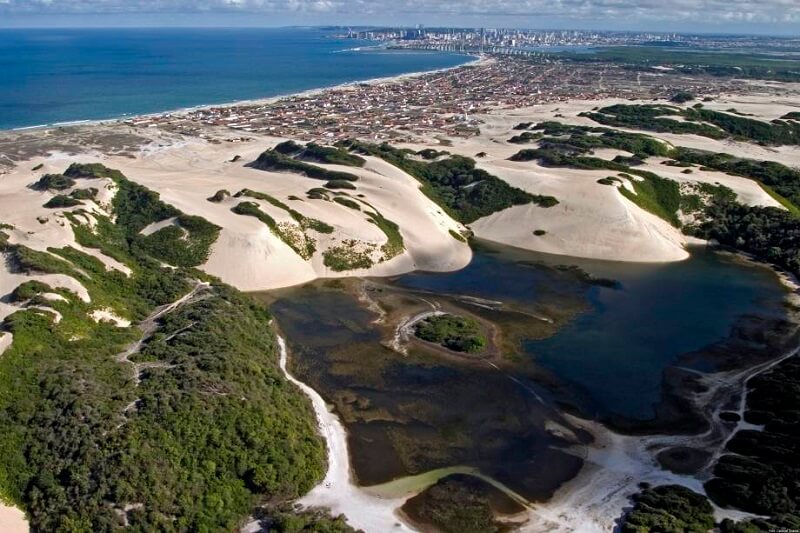 Dunas de Genipabu em um roteiro de viagem em Natal