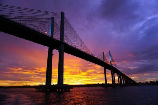 Ponte Newtown Navarro em um roteiro em Natal